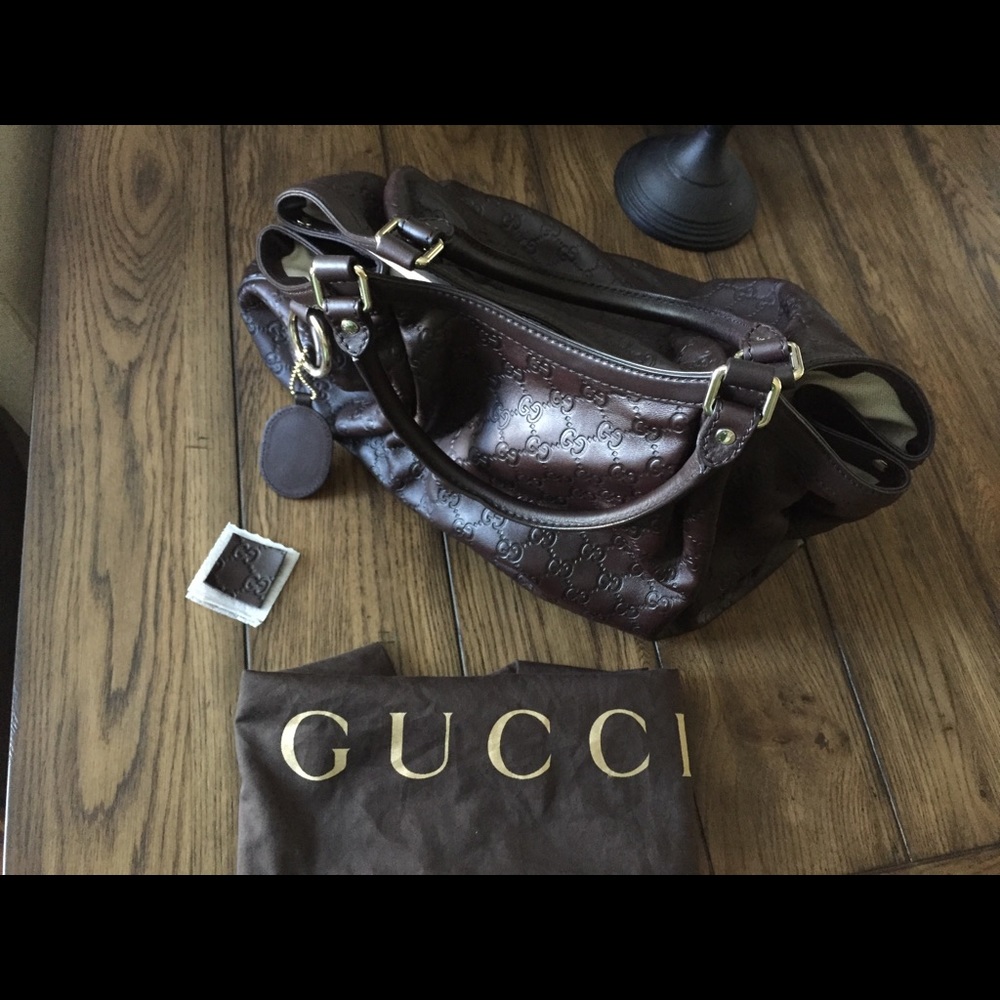 Large Gucci Sukey bag - Picture 6 of 8